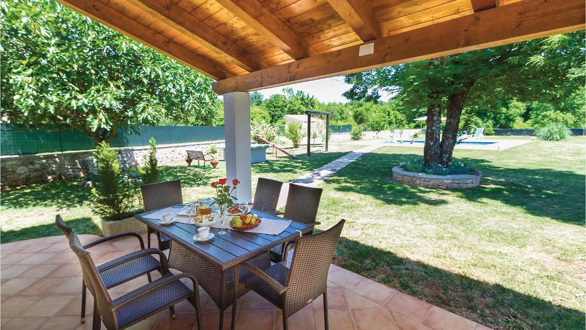 Сasa de vacaciones Nice Home In Badnjevari With Wifi Bencici